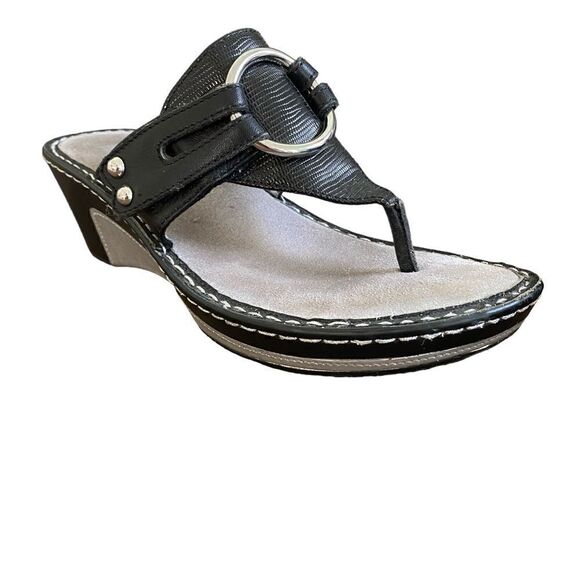 Women's Alegria Lola Black Reptile Thong Sandal Size 37 - Picture 1 of 11